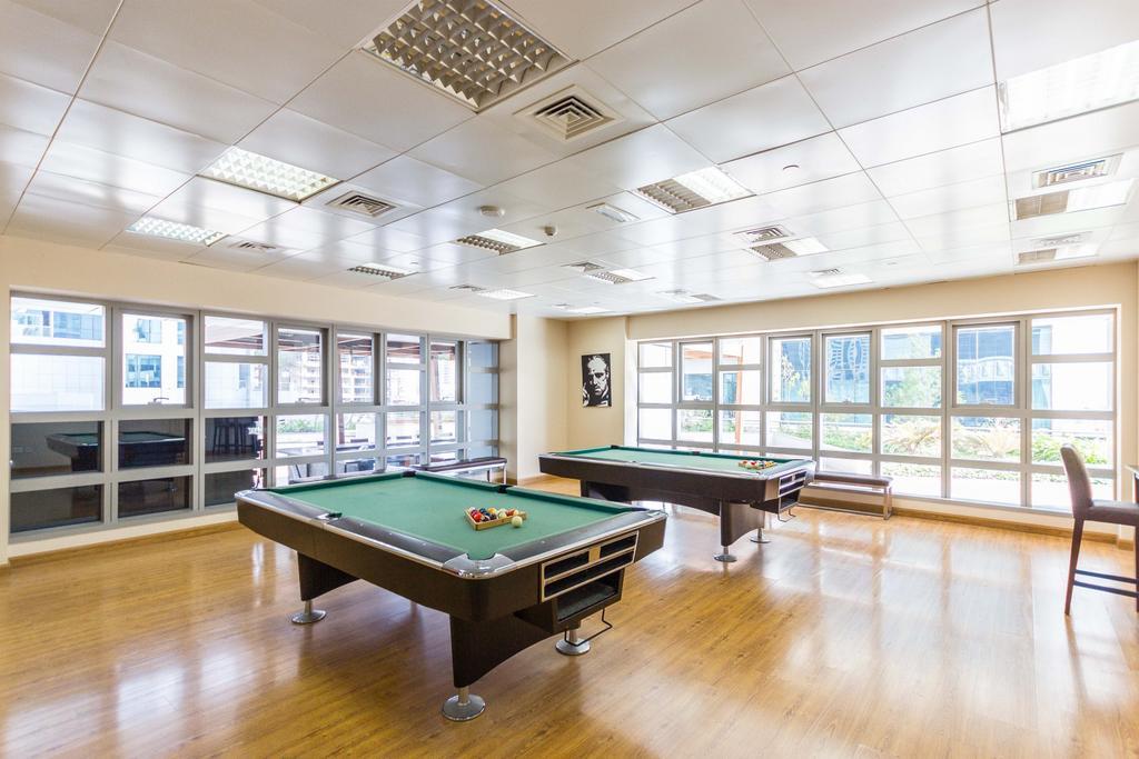 Yanjoon Holiday Homes - Princess Tower Apartments Dubai Eksteriør bilde