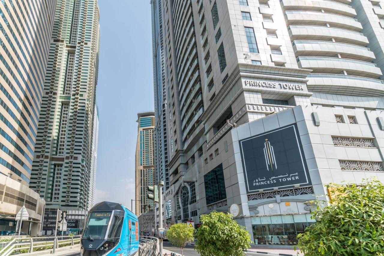 Yanjoon Holiday Homes - Princess Tower Apartments Dubai Eksteriør bilde